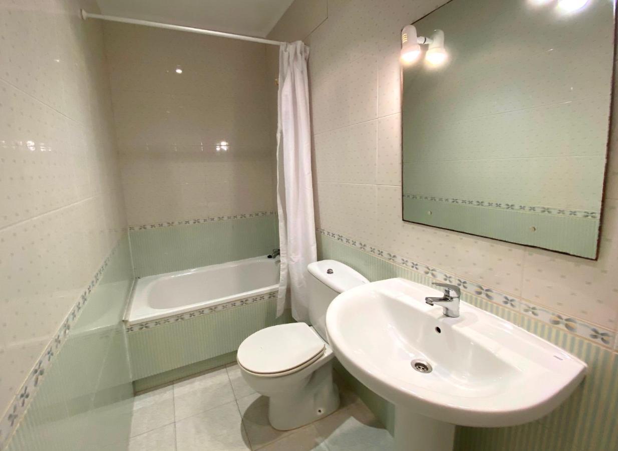 Apartamentos Flandria Salou Kültér fotó