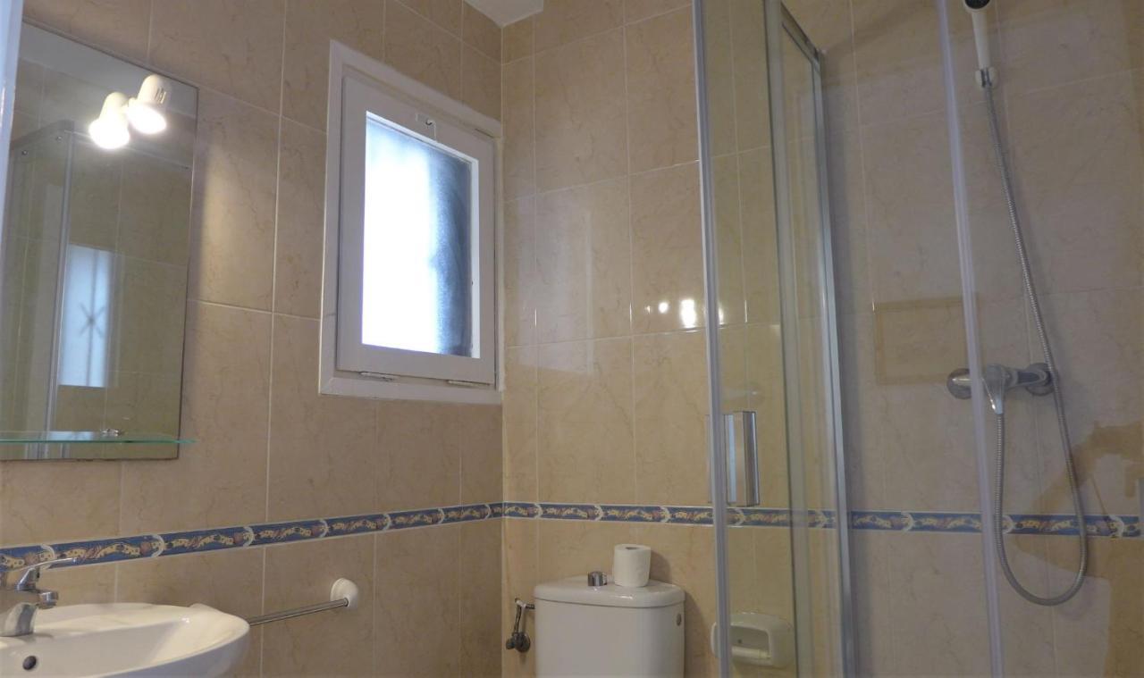 Apartamentos Flandria Salou Kültér fotó