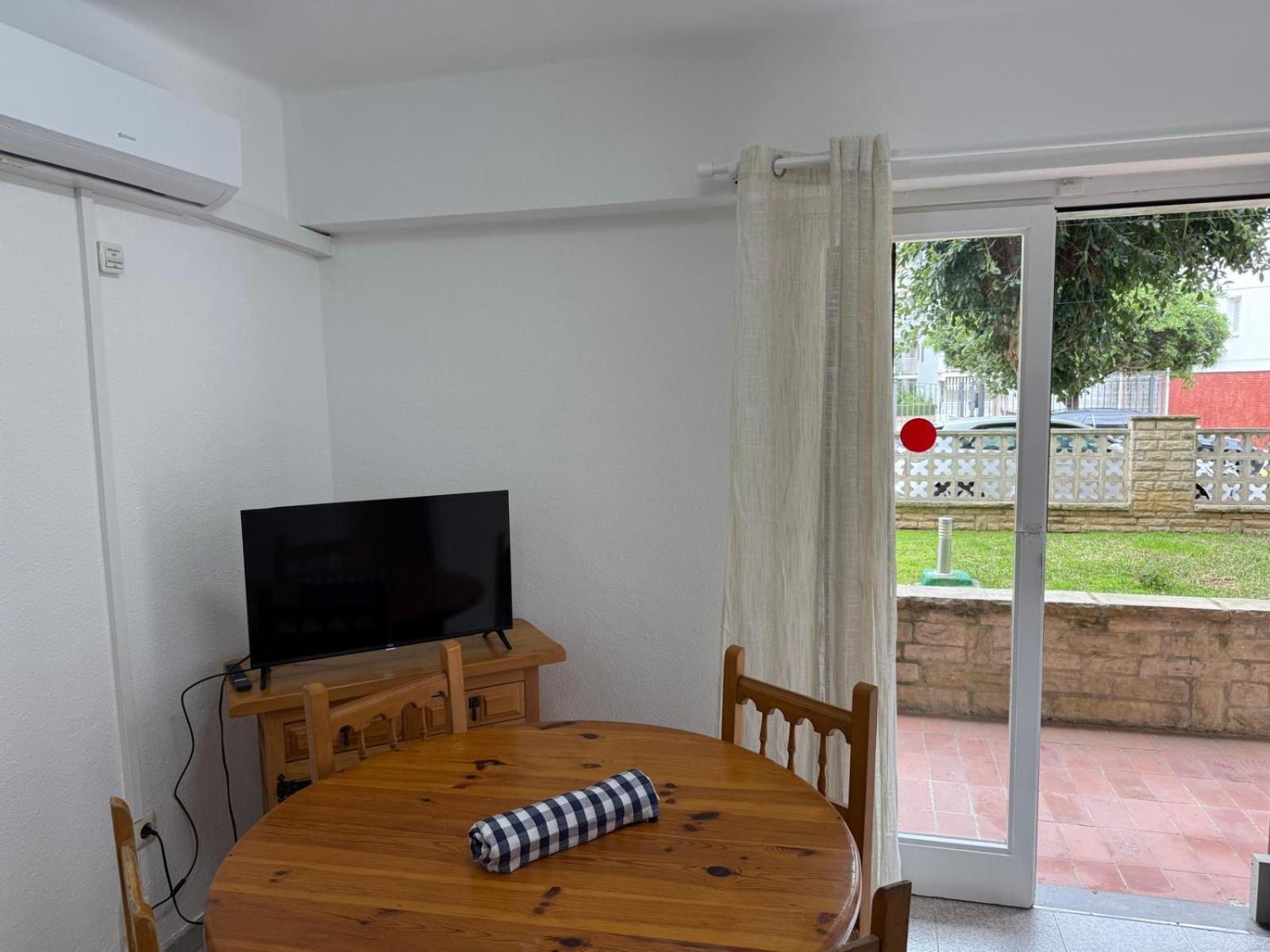 Apartamentos Flandria Salou Kültér fotó